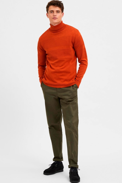 Selected SLHMAINE LS KNIT ROLL NECK W NOOS Bombay Brown