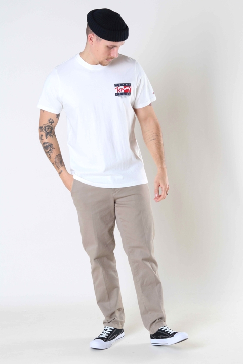 TOMMY JEANS TJM VINTAGE FLAG SIGNATURE TEE Ivory