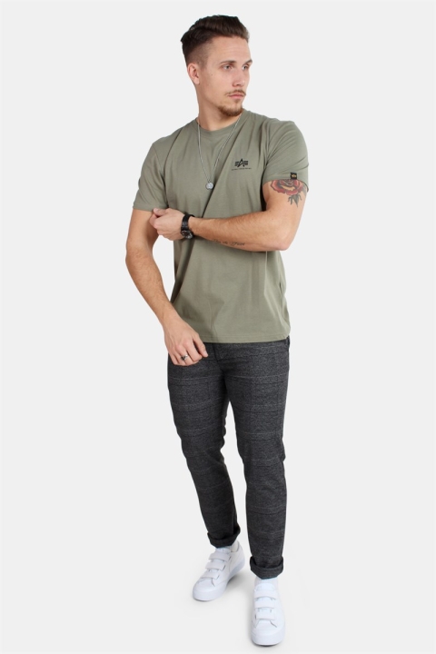 Alpha Industries Basic T-Hemd Small Logo Olive