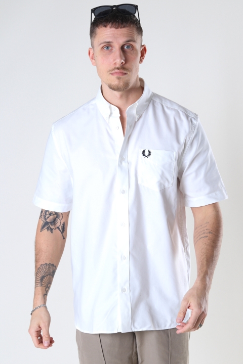 Fred Perry S/S OXFORD Hemd 100 White