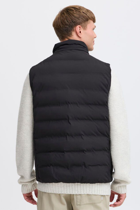 Solid Milas Vest True Black