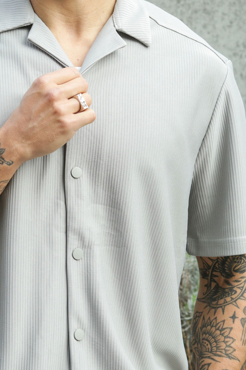 ONLY & SONS Kari Relaxed Plizze Resort SS Hemd Limestone