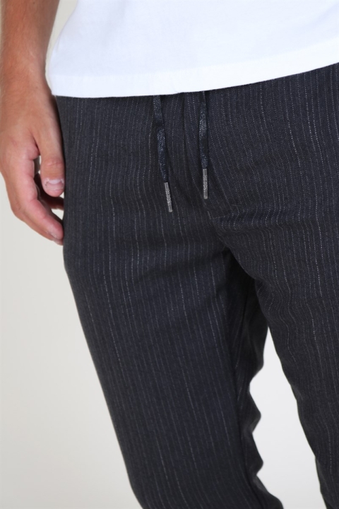 Solid Slim Truc Pinstripe Hose Dark Grey Melange