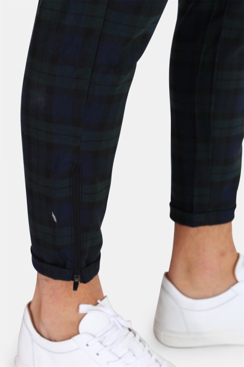 Gabba Pisa Chino Check Hose Navy Green