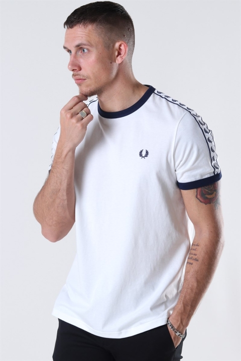 Fred Perry Taped Ringer T-Hemd Snow White