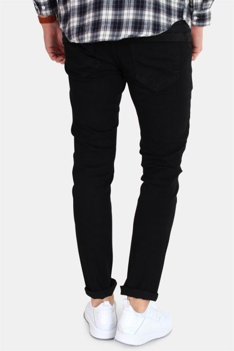 Solid Slim-Joy Black 118 Str