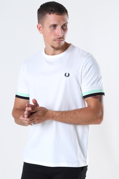 Fred Perry Bold Tipped T-Hemd Snow White
