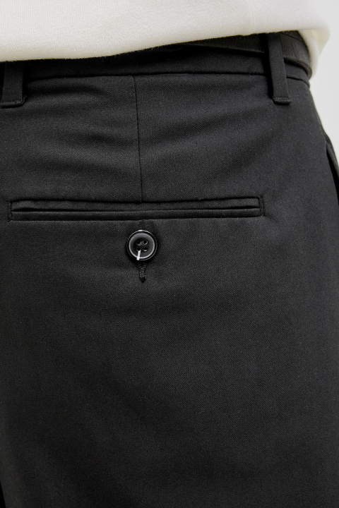 Jack & Jones Karl Cameron Pleated Chino Black