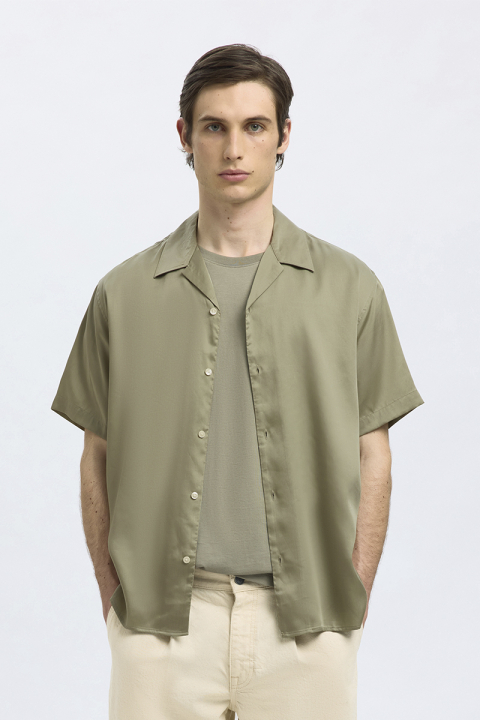 Selected Charlie Satin SS Relaxed Fit Resort Hemd Vetiver