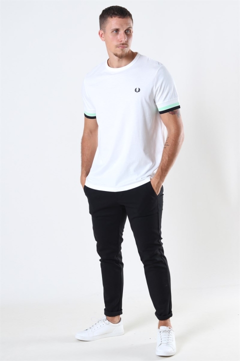 Fred Perry Bold Tipped T-Hemd Snow White