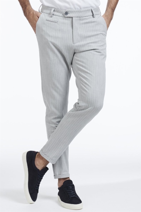 Les Deux Como Pinstripe Anzug Pants Grey melange/White