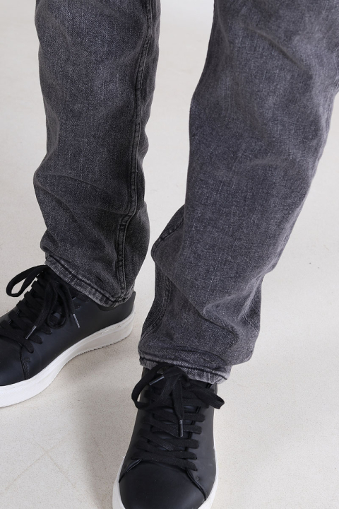 Only & Sons Loom Slim Fit Washed Black