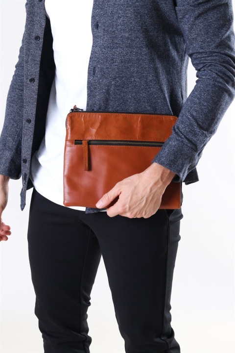 Still Nordic Clean Tablet Sleeve Cognac