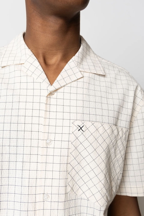 Clean Cut Copenhagen Bowling Miguel Seersucker Hemd S/S Ecru/Black Check