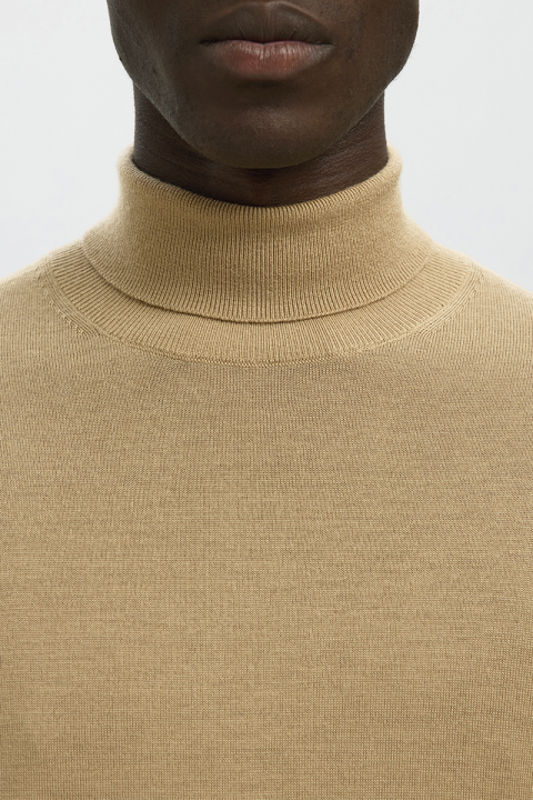 Selected Tray LS Merino Knit Roll Neck Kelp