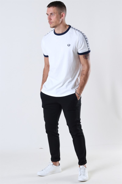 Fred Perry Taped Ringer T-Hemd Snow White