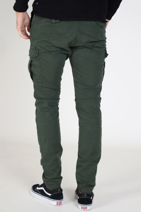 Superdry Surplus Cargo Hose Emerald Green