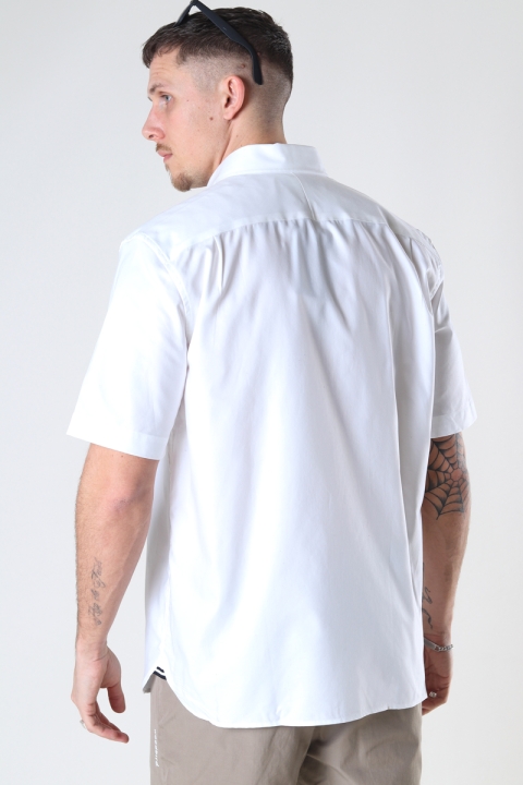 Fred Perry S/S OXFORD Hemd 100 White
