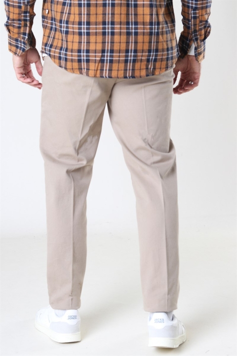 Woodbird Tien Buzz Pant Sand