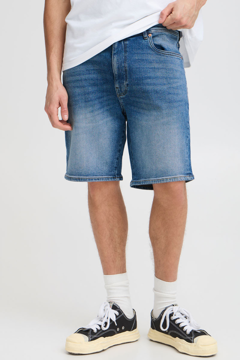 Solid Ryan Shorts Middle Blue Denim