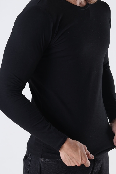 Basic Brand Muscle Fit LS T-Hemd Black