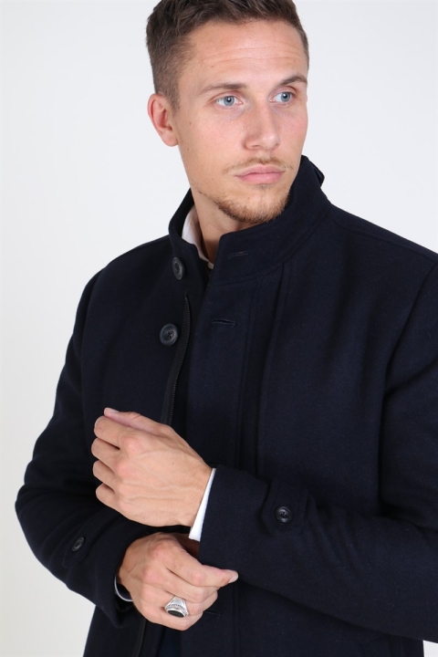 Tailored & Originals Magee Jacke Insignia Blue