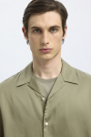 Selected Charlie Satin SS Relaxed Fit Resort Hemd Vetiver