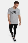 Nike SB Logo T-Hemd Grey/Black