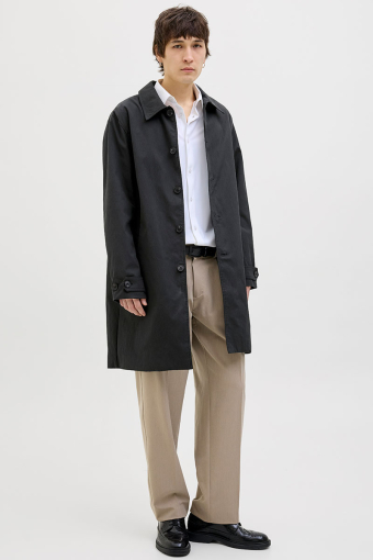 Miles Mac Coat Black