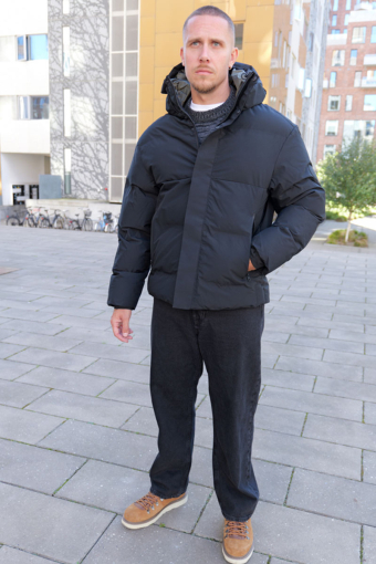 Alpha Puffer Jacket Black