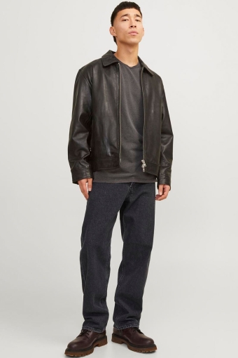 Eddie Loose Fit 737 Black Denim