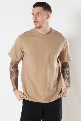 Clean Formal T-Hemd Warm Sand