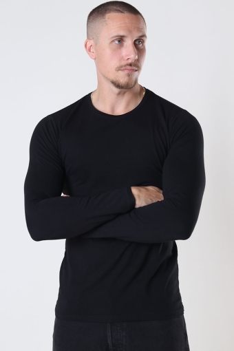 Muscle Fit LS T-Hemd Black