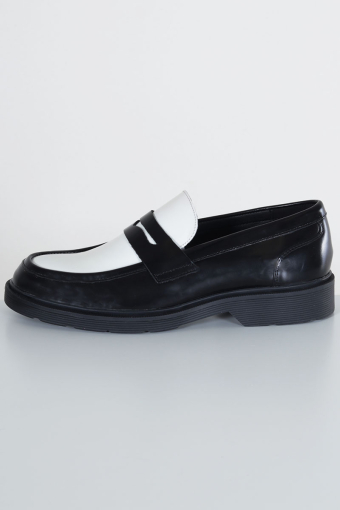 Dax Leather Loafer Black White