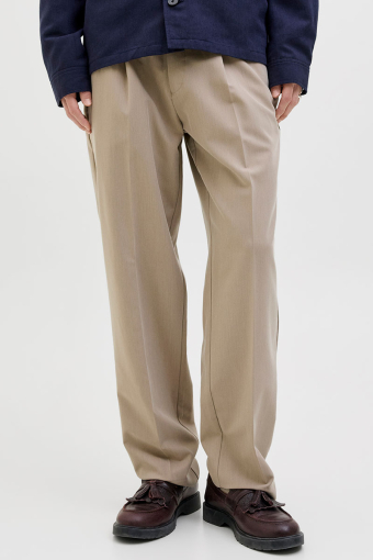Karl Cameron Pleated Chino Plaza Taupe