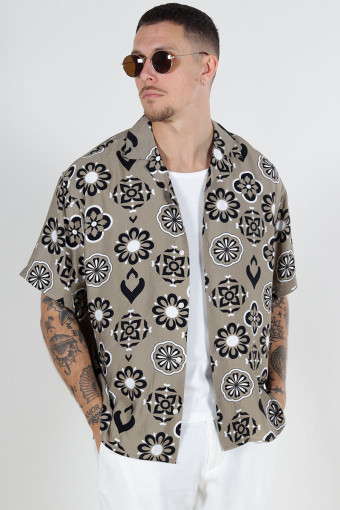 Urban Edge Resort Hemd SS Coriander
